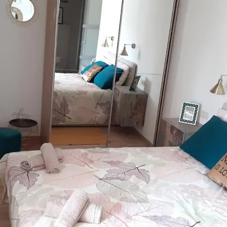 Rooms Riviera 住宿加早餐酒店
